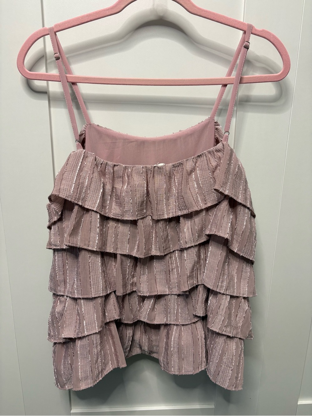 ENTRO Tiered Ruffle Top - Picture 3 of 6